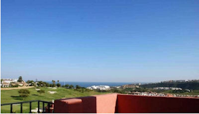 penthouse duquesa village